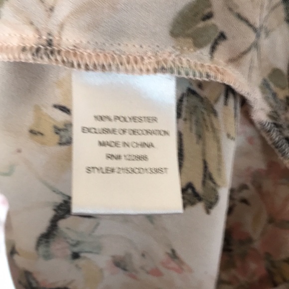 Chenault floral lace cold shoulder blouse - Picture 6 of 10